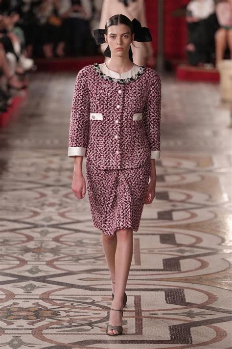 Chanel Took Haute Couture to the Opera .